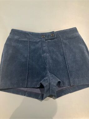 Vintage Women’s Navy Suede-Look Pleated High-Waist Shorts